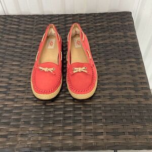 UGGs flats women’s size 7.5